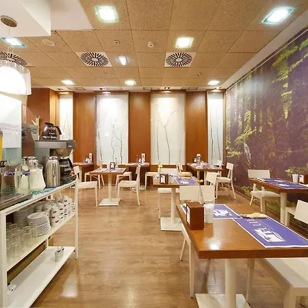 Santa Rosa, Blue Отель 3*