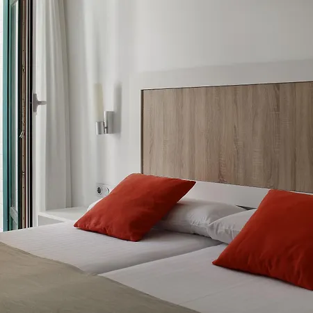Santa Rosa, Blue 3* Хихон