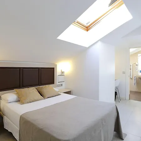 Santa Rosa, Blue Отель 3*