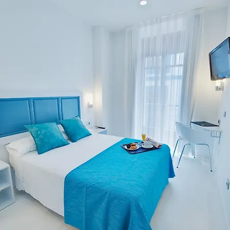 Santa Rosa, Blue 3* Хихон
