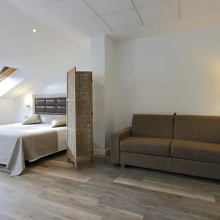 Santa Rosa, Blue 3* Хихон