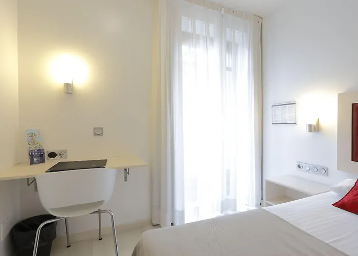 Santa Rosa, Blue Hotel