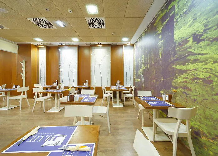 Santa Rosa, Blue Hotel 3*