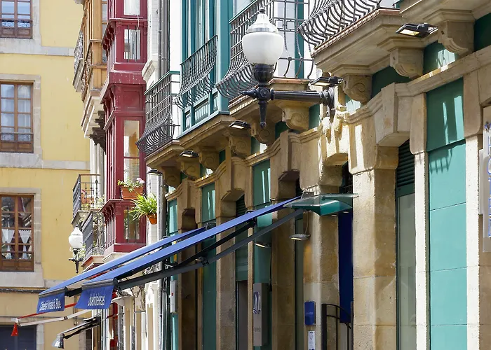 Santa Rosa, Blue Hotel Gijón