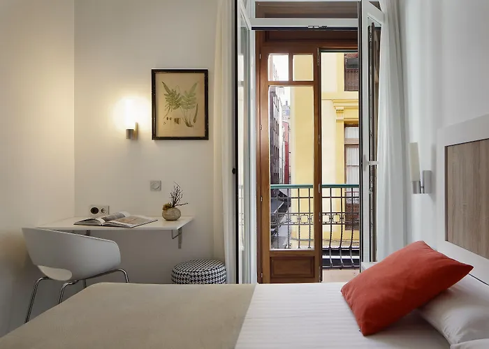 Hotel Santa Rosa, Blue