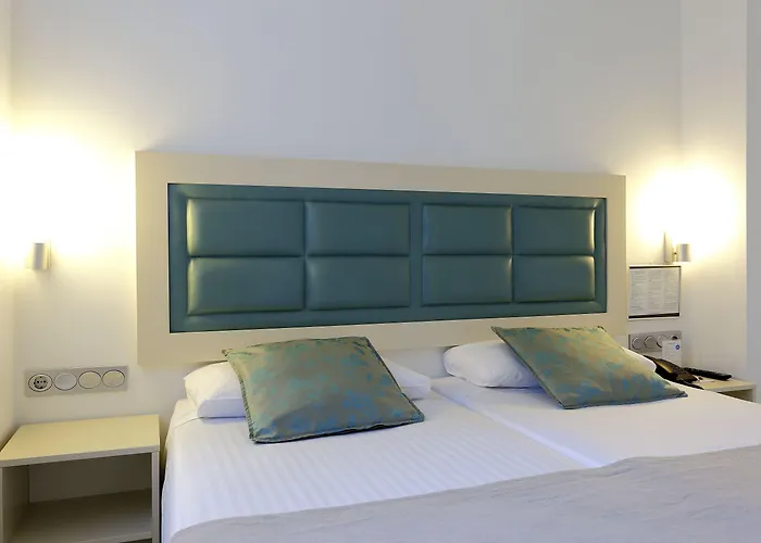 Santa Rosa, Blue فندق خيخون